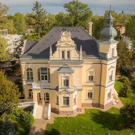 Avilla Thanhoffer Siófok Kültér fotó